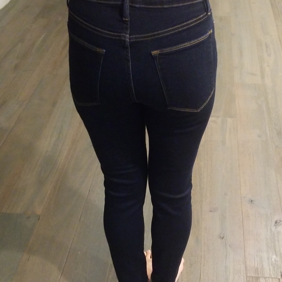 Frame Denim - Picture 2 of 4